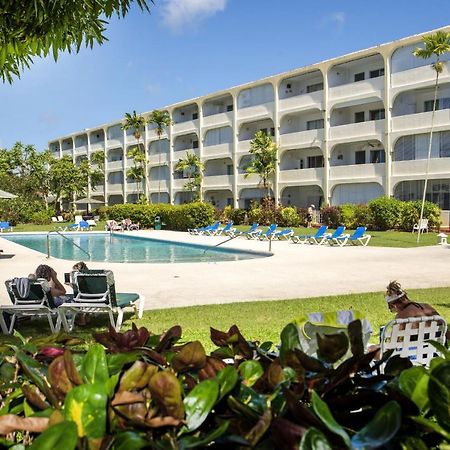 Ground Floor Apartment Located In Hometown, 5 Min Walk To The Beach Сент-Джеймс Екстер'єр фото